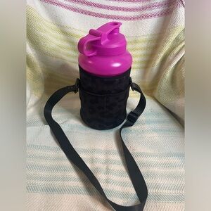 HydroJug Pink With  Black Cheetah Print Sleeve & Strap 73 Oz Jug G004. LIKE NEW!